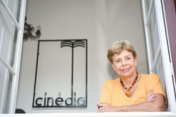 TÂNIA RÊGO/ACERVO UNIVERSO PRODUÇÕES/DIVULGAÇÃO Alice ressalta as dificuldades de manter acervo de 85 anos