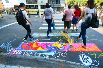 OLAVO PRAZERES Trabalho de Lúcio Rodrigues, na Rio Branco com Espírito Santo