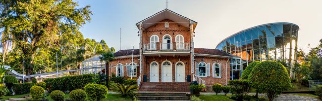 ARQUIVO TM Antes residência de uma família de imigrantes germânicos, a sede da casa noturna Privilège representa o que foi feito com o passado arquitetônico da cidade, ressignificado ao longo dos anos e pronto para os dias de amanhã