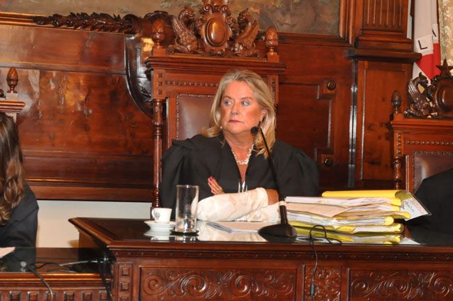 Desembargadora Teresa Cristina estabeleceu multa diária de R$ 20 mil em caso de descumprimento 