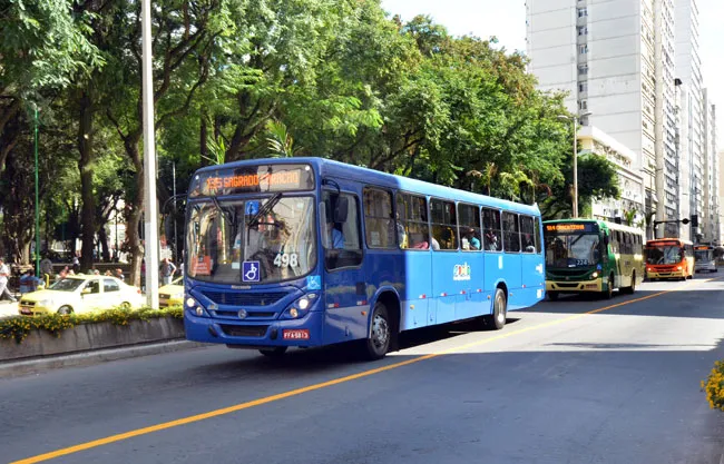 onibus-teste-olavo-2