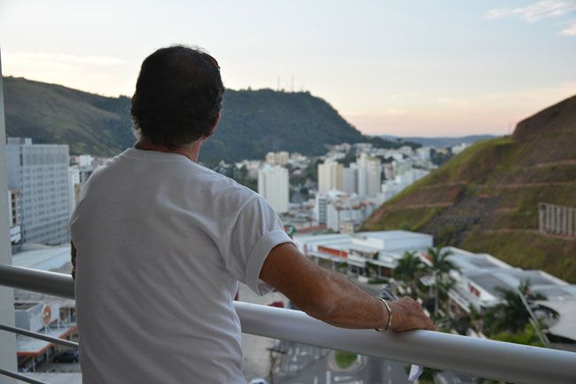 Homem supera 36 anos de dependência química 3 Feliz por recuperar o contato com a família, A.R. projeta um novo horizonte para sua vida (Marcelo Ribeiro/12-09-15)