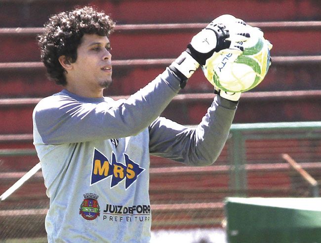 Rodrigo na mira 2 Contrato de Rodrigo com o Sampaio Corrêa termina em maio (Felipe Couri)