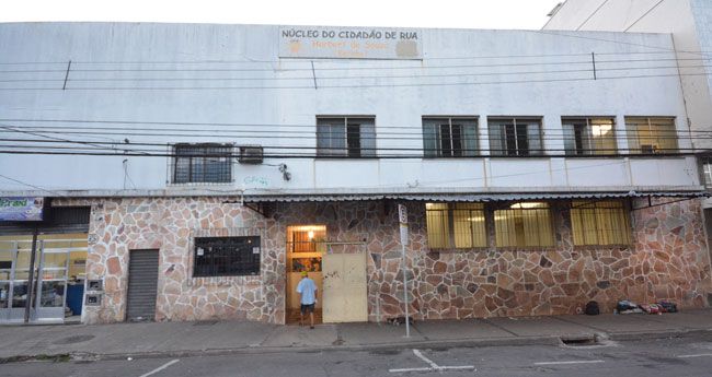 Albergue será fechado hoje devido à infestação 3 Núcleo do Cidadão de Rua Herbert de Souza, na Rua José Calil Ahouagi terá que passar por dedetização (marcelo ribeiro/10-05-16)
